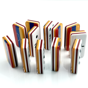 <span class=keywords><strong>Dominos</strong></span> en résine acrylique de qualité supérieure, double six, 28 pièces, avec drapeaux, jetons de <span class=keywords><strong>dominos</strong></span>, fabrication OEM pour jeux de table commerciaux et de divertissement - Product Image 6