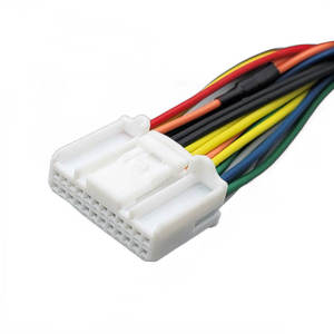 Adaptador de Cableado para Automóvil, Conectores Molex de Fábrica OEM, Cable de Uno a Otro - Product Image 3