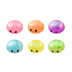 Jouet anti-stress en forme de dessin animé, pâte de fruits, boule de poudre dorée, style boulette réaliste, emballage en sachet, jouet à presser - Product Image 5