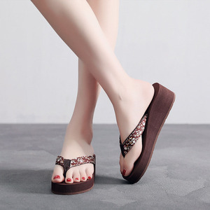 Tongs de plage décontractées à talons hauts, vente en gros - Product Image 2