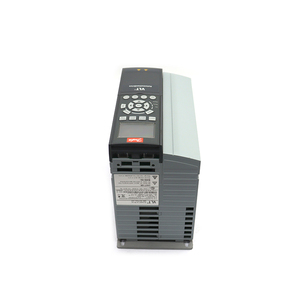 Convertidor de Frecuencia VFD Original 131X0614 VLT 2807, Controlador de Motor, Automatización Industrial - Product Image 6