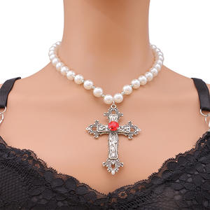 Collar con colgante de cruz y cuentas, gargantilla gótica de aleación de zinc negra, joyería para fiesta - Product Image 2