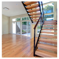 Escabeau pliant d'intérieur Prima Modern avec conception robuste et rangement peu encombrant pour accès au grenier et au loft