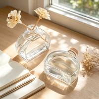 Flacon diffuseur de parfum rond en verre avec marquage à chaud et bouchon en caoutchouc