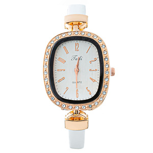 Montre à quartz ovale pour femme, boîtier <span class=keywords><strong>en</strong></span> alliage, incrustée de diamants, écologique, best-seller, tendance, pour le commerce international, <span class=keywords><strong>en</strong></span> <span class=keywords><strong>direct</strong></span> - Product Image 4