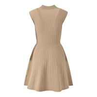 Femmes automne hiver mode Mini robe Style français a-ligne col en v sans manches bouton simple boutonnage solide tricots pour l'été