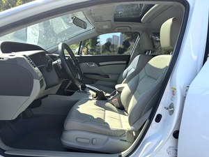 <span class=keywords><strong>Honda</strong></span> <span class=keywords><strong>Civic</strong></span> <span class=keywords><strong>1.8</strong></span> VTi Luxury Auto 2012 Usata, Berlina con Sedili in Pelle, Tetto Apribile, Prestazioni Sportive, Divertente e Affidabile - Product Image 4