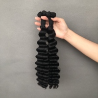 Vente chaude Ocaen Deep Wave Extensions de cheveux vierges vietnamiennes Donateur Tissage Super Double Drawn 8-26 pouces