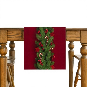Nouveau chemin de table et tapis imprimés de motifs floraux de Noël, décorations rouges du Père Noël - Product Image 4