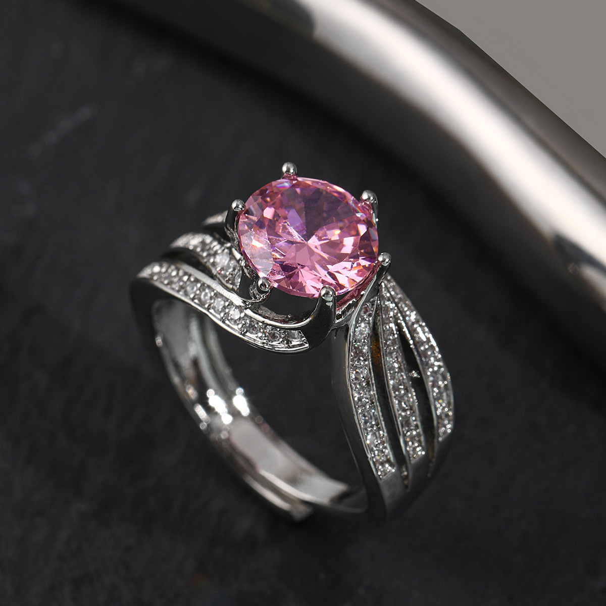 Platinum-pink diamond