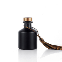 Vente en gros clair 50ml - 200ml bouteilles de parfum de maison aromatique décoratif en vrac bouteille de diffuseur de roseau vide avec usine de liège