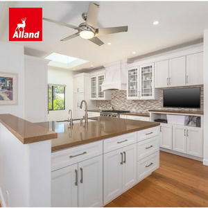 Armoires de cuisine sur mesure Allandcabinet, style contemporain, finition laquée mate, panneaux en MDF encastrés, avec porte en verre - Product Image 2