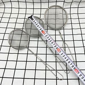 Passoire à huile en acier inoxydable avec long manche, filtre de cuisine pour la cuisson, le drainage de l'huile de soja, ensemble de 3 tailles - Product Image 5