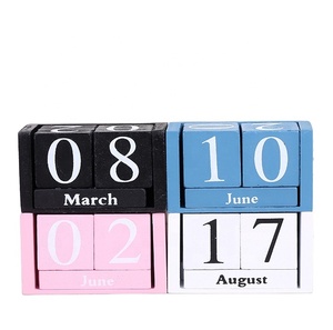 Calendriers de bureau à domicile Calendriers décoratifs faits à la main <span class=keywords><strong>Calendrier</strong></span> perpétuel <span class=keywords><strong>en</strong></span> <span class=keywords><strong>bois</strong></span> personnalisé - Product Image 1