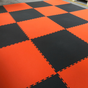 Plancher de salle de sport en <span class=keywords><strong>PVC</strong></span> à emboîtement pour atelier de bâtiment industriel carreaux de sol <span class=keywords><strong>dalle</strong></span> en plastique pour garage 55pw - Product Image 6