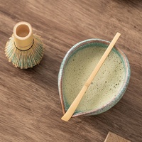 Grand ensemble de bols à matcha en porcelaine à double paroi, cuits au four, motif pastoral, style Dynastie Song, avec brosse à thé et tasse pour le mélange du matcha