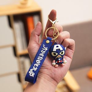 Porte-clés en PVC Spider-Man <span class=keywords><strong>Captain</strong></span> <span class=keywords><strong>America</strong></span> Iron Man Batman <span class=keywords><strong>Figurine</strong></span> de héros de dessin animé Cadeau d'affaires Ornement - Product Image 4