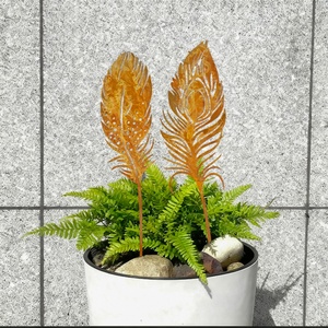Letreros de jardín de metal con diseño de perro y flores, fáciles de fijar con tornillos, para decoración de patios y paredes. - Product Image 3