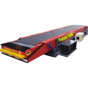 Mobiele telescopische transportband met aangedreven motorrolband en verstelbare giek voor het laden en lossen van vracht in industriële magazijnen - Product Image 4