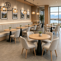 Table Ronde Ron Group Élégante en Bois Durable et Chaises Rembourrées en Tissu pour Restaurant – Prix Usine