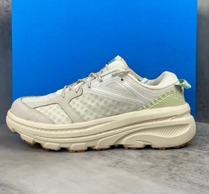 รองเท้าปีนเขาสำหรับกิจกรรมกลางแจ้ง Hokas Bondi B3 พร้อมตาข่ายคาร์บอนกันลื่นและพื้นรองเท้าทำจากยาง EVA สำหรับสวมใส่ลำลอง - Product Image 4