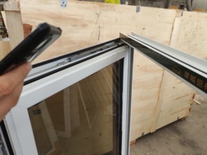 Ventana Abatible y Giratoria de Aleación de Aluminio con Rotura de Puente Térmico, Doble Vidrio Aislante, Resistente al Viento, <span class=keywords><strong>Precio</strong></span> de Fábrica, para el Hogar - Product Image 5