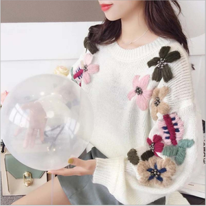 Maglione Caldo Grigio Pullover con Ricami di Perle e Fiori Fatti <span class=keywords><strong>a</strong></span> <span class=keywords><strong>Mano</strong></span> Collo Tondo Maglieria da Donna Maglioni Ricamati - Product Image 6