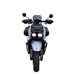 Modèle de la Foire de Canton TANK Moto <span class=keywords><strong>125cc</strong></span> avec design carbone <span class=keywords><strong>Scooter</strong></span> <span class=keywords><strong>125CC</strong></span> avec <span class=keywords><strong>trois</strong></span> boîtes <span class=keywords><strong>Scooter</strong></span> à essence 50cc Cyclomoteur 50cc - Product Image 1