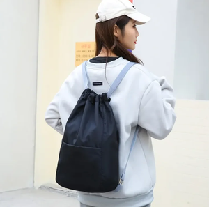 Sac à dos de sport de voyage grande capacité avec poche à cordon, nouveau design simple pour hommes et femmes, doublure en polyester durable - Product Image 1