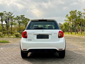 Suzuki <span class=keywords><strong>Swift</strong></span> Sport d'occasion 2013 <span class=keywords><strong>2014</strong></span> 2015 Essence Automatique Berline 5 places Feux avant à LED Gauche Très bon état - Product Image 6
