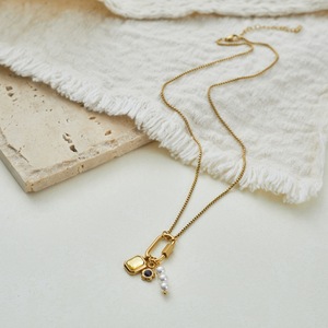 สร้อยคอหรูหราทำจากสแตนเลสสตีล ดีไซน์เรขาคณิตทันสมัย พร้อมจี้มุก สร้อยคออเนกประสงค์และสง่างาม - Product Image 5