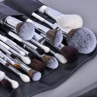 DailyQueen 2024 Ensemble de pinceaux de maquillage professionnels 16 pièces en poils synthétiques blancs purs pour le visage, étiquette privée, manche en plastique