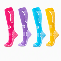 Chaussettes de football mi-hautes respirantes à compression avec ventilation en maille, bord antidérapant, chaussettes de sport multicolores