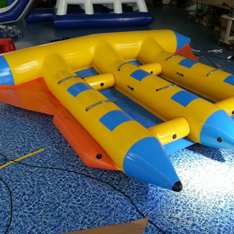 PVC 방수포 팽창식 자동화된 물 장난감 팽창식 비행 물고기 관