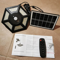 Lampe suspendue à LED à énergie solaire, avec détecteur de mouvement, télécommandée, fonctionnant sur batterie, IP65, pour balcons et extérieur