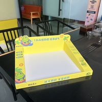 Support de table pliable en carton pour produits de soin de la peau