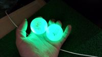 Balles de golf LED lumineuses activées par la lumière nocturne avec matériau Surlyn pour l'éclairage dans l'obscurité