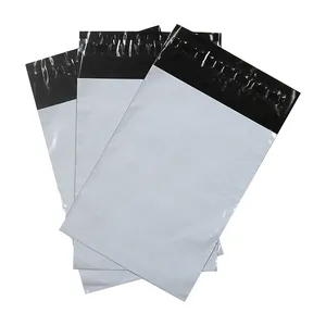 Sacs de courrier adhésifs en poly pour vêtements