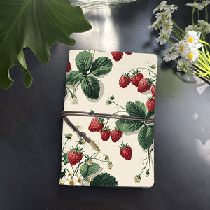 Cuaderno A6 hecho a mano con hermosa cubierta, perfecto para estudiantes de maestría en Historia, ideal para análisis de fuentes primarias y - Product Image 1