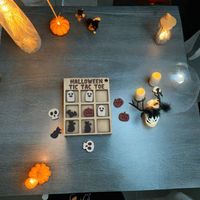 Pièces en bois 3D en forme de mini citrouille fantôme 3.5 pouces Halloween Tic Tac Toe Board Family Fun Play Display for Spooky Parties Fall