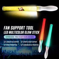 Bâton lumineux RGB à poignée incurvée, 16 modes clignotants, télécommande, bâton lumineux pour concerts, festivals, mariages et événements nocturnes