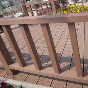 Barandilla compuesta de madera para maceta integrada con separación de capa de suelo, elemento de diseño de paisaje - Product Image 3