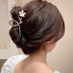 Accesorios para el Cabello con Diseño <span class=keywords><strong>de</strong></span> Ojo <span class=keywords><strong>de</strong></span> Gato y Flor, Elegantes y Personalizados - Pinza Grande <span class=keywords><strong>de</strong></span> Sujeción Fuerte para Coletas Gruesas o Finas, Diseño Único Antideslizante - Product Image 5