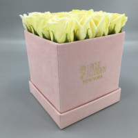 Boîtes en carton personnalisées faites à la main pour les fleurs - Emballage décoratif avec papier couché et lamination brillante