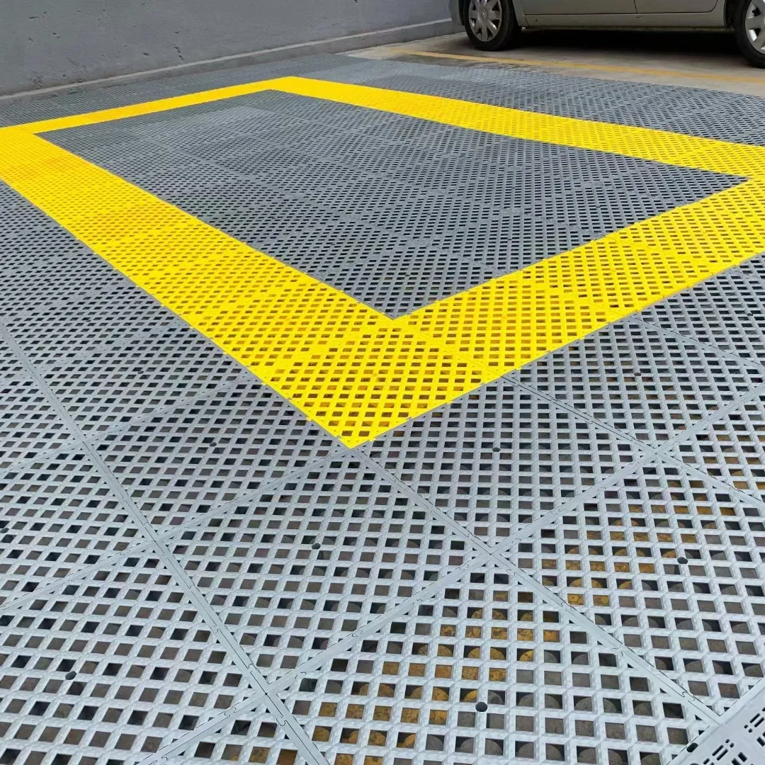 Garage Flooring Car Floor Mat PVC Interlocking Garage Plastic Floor Tile