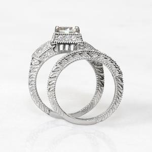 Bague en diamant, taille brillant rond, or blanc, bijoux de fiançailles pour femme, design géométrique, style de bague circulaire - Product Image 4