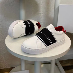 أحذية مشي كاجوال جديدة عالية الجودة من تصميم DG لعام <span class=keywords><strong>2026</strong></span>، أحذية رياضية عصرية مريحة للطلاب، قابلة للتنفس ومضادة للانزلاق - Product Image 1