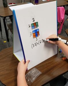 Pizarra blanca de caballete magnético de mesa con 4 marcadores de borrado en seco, juguete educativo para niños, tablero blanco de Arte de dibujo de 2 caras - Product Image 4