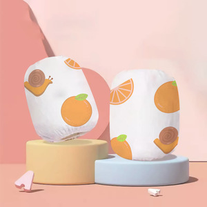 Protections de manches jetables pour enfants, imperméables, résistantes à l'huile, imprimées avec des dessins animés, pour bébés de 0 à 6 mois - Product Image 1