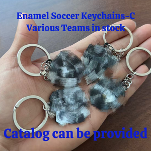 Porte-clés de football en métal émaillé de luxe en gros, mousqueton, porte-clés d'équipe de football, porte-clés de basket-ball RTS pour voitures et clés - Product Image 4